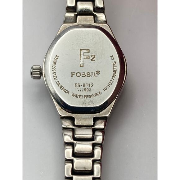 Fossil F2 Womens 17mm Watch ES-9012 with New Battery Wrist Size 5.75-6 WR100ft - Picture 4 of 7